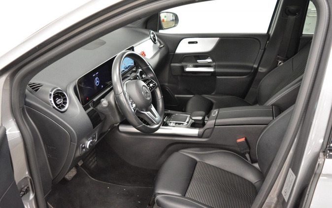 Mercedes-Benz Klasa B cena 99900 przebieg: 86700, rok produkcji 2019 z Poznań małe 326